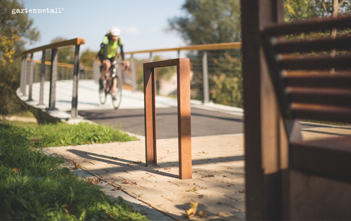 FREIBURG bicycle parker for setting in concrete