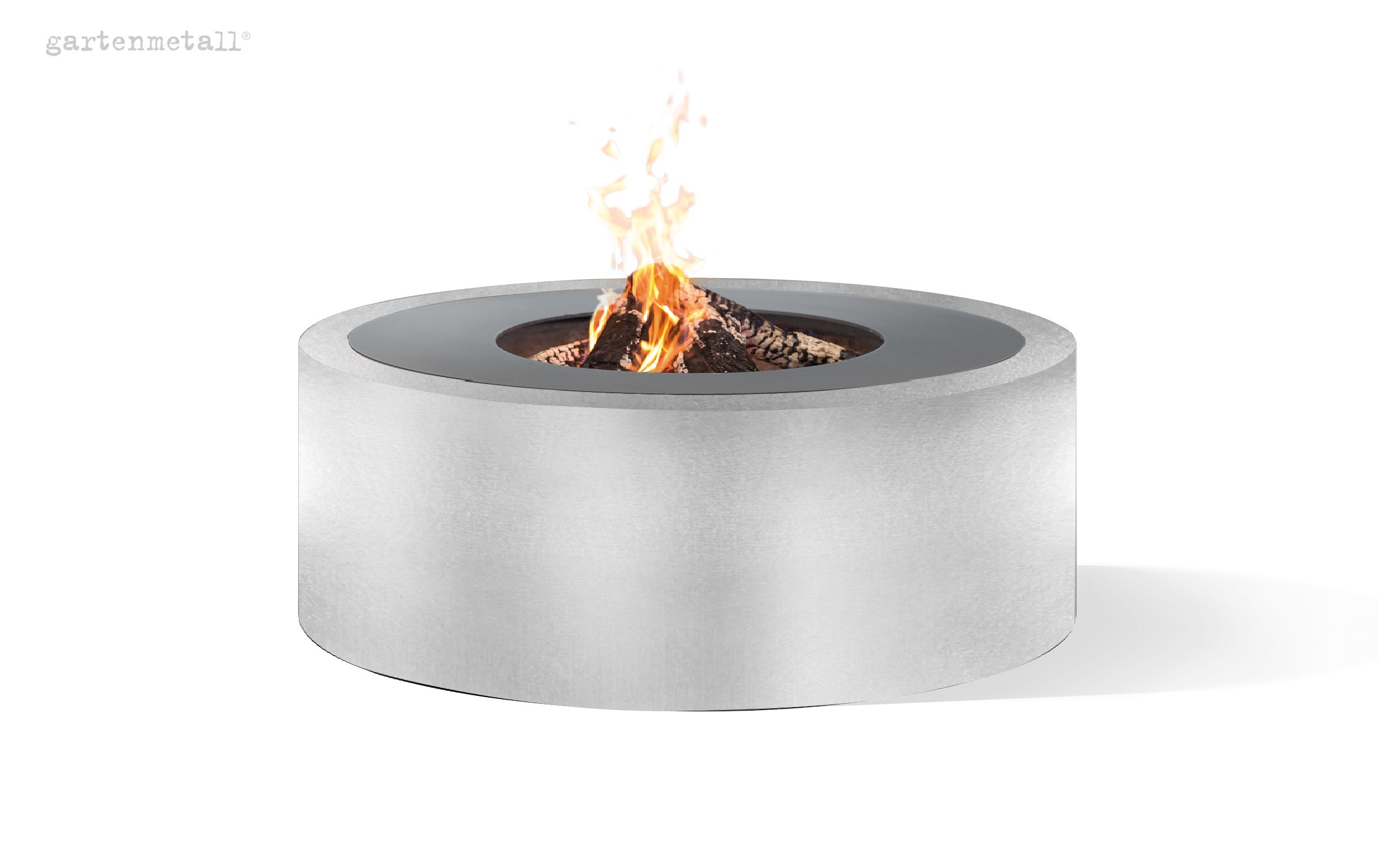 Fireplace TROJA ROUND 1570 with grill ring