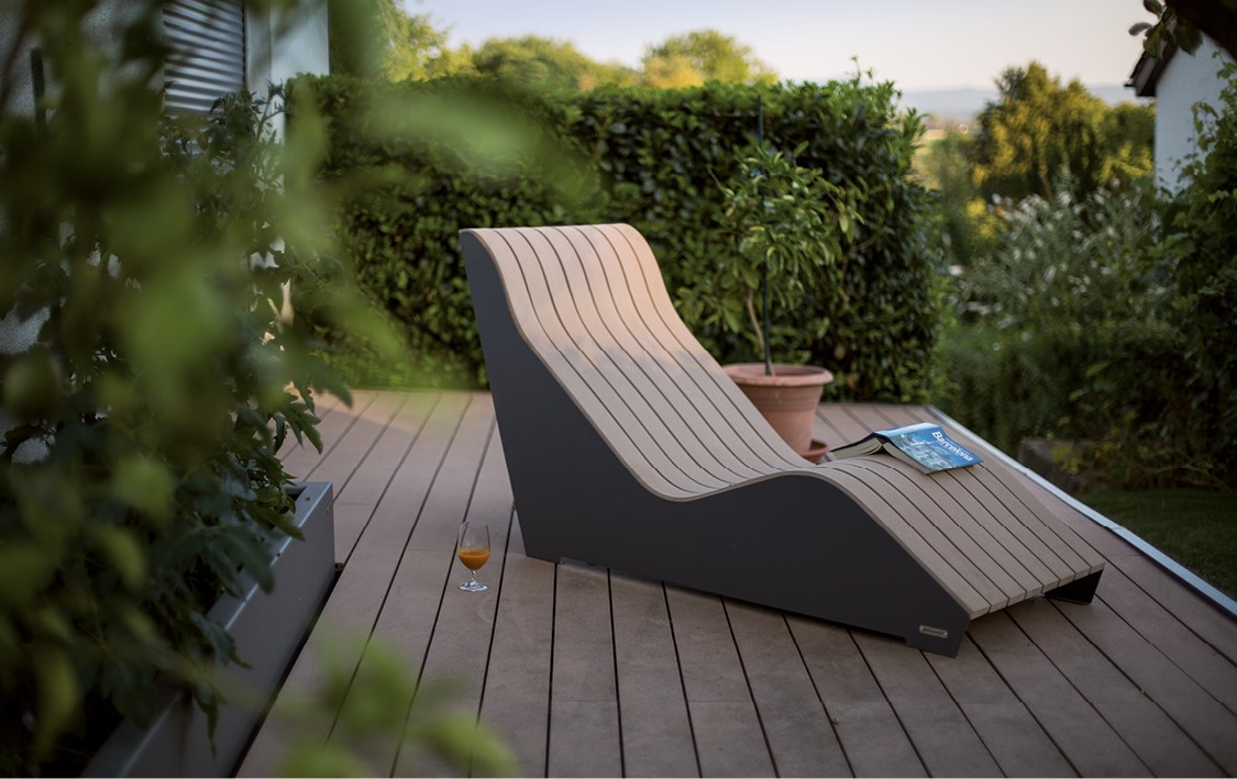 Wave lounger FELICE with support in RESYSTA® private